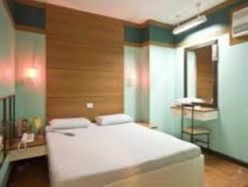 Hotel Sogo Edsa Cubao Quezon City Exterior photo